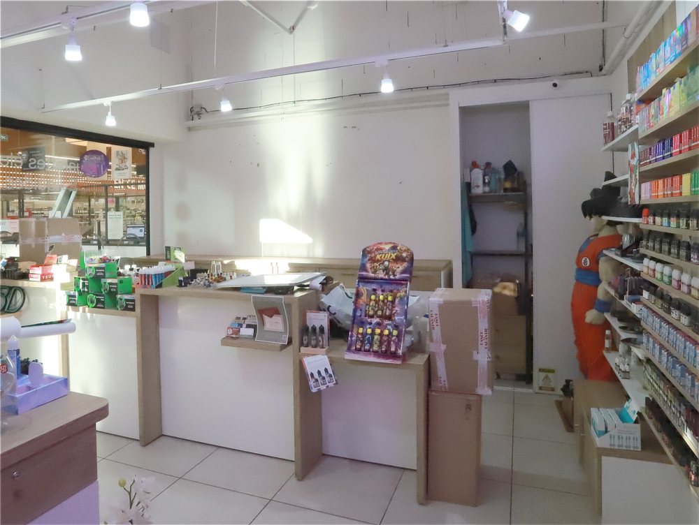 Covering mural grand format & signalétique boutique Zengaro Joigny