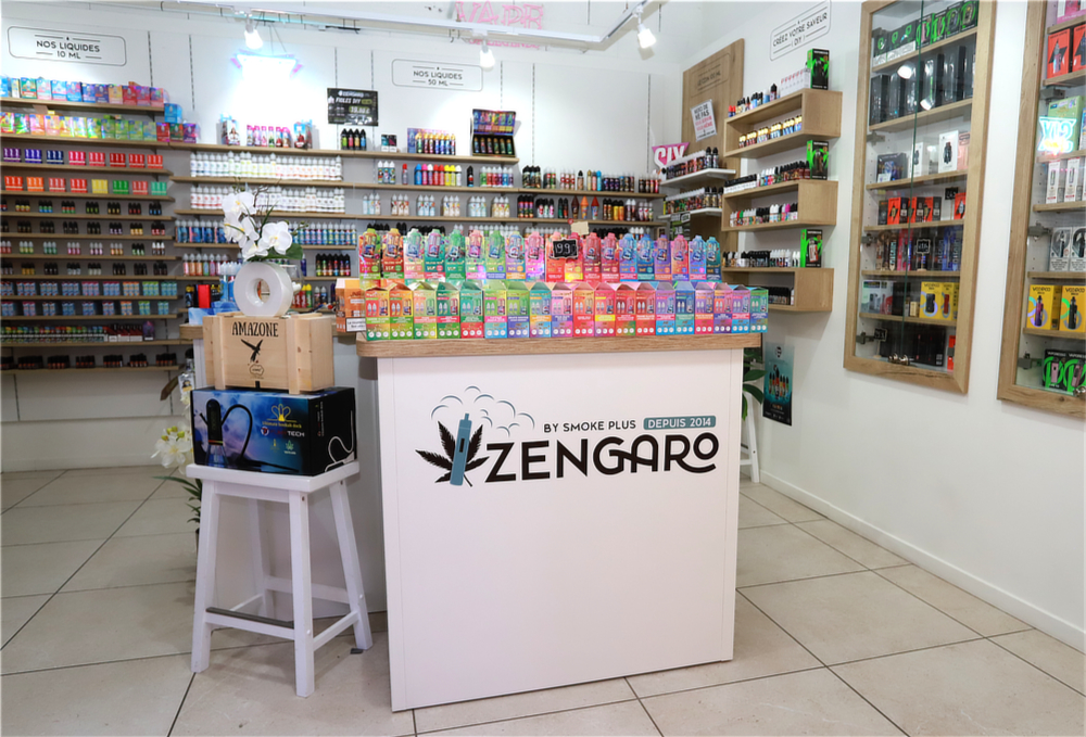 Covering mural grand format & signalétique boutique Zengaro Joigny