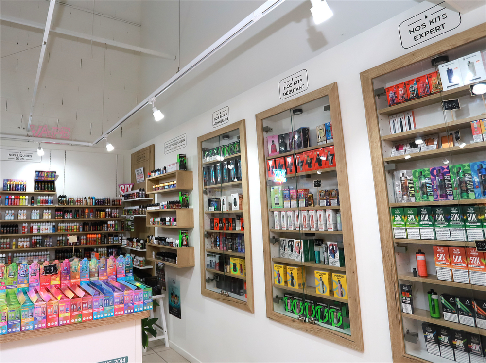 Covering mural grand format & signalétique boutique Zengaro Joigny